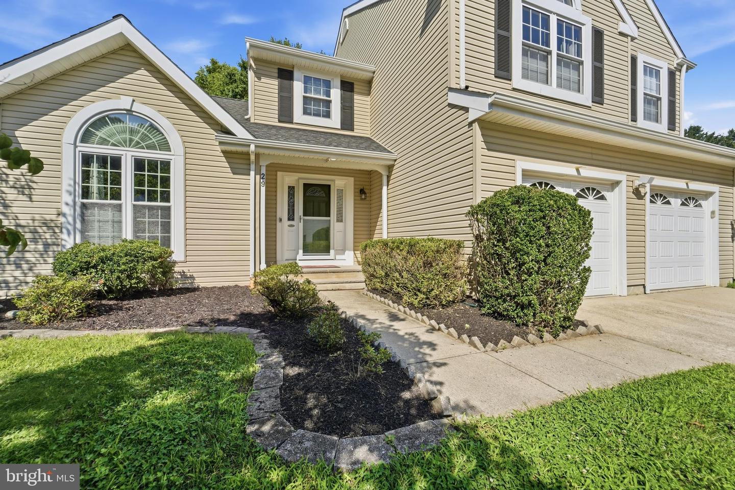 29 Harrogate Dr Property Photo 3
