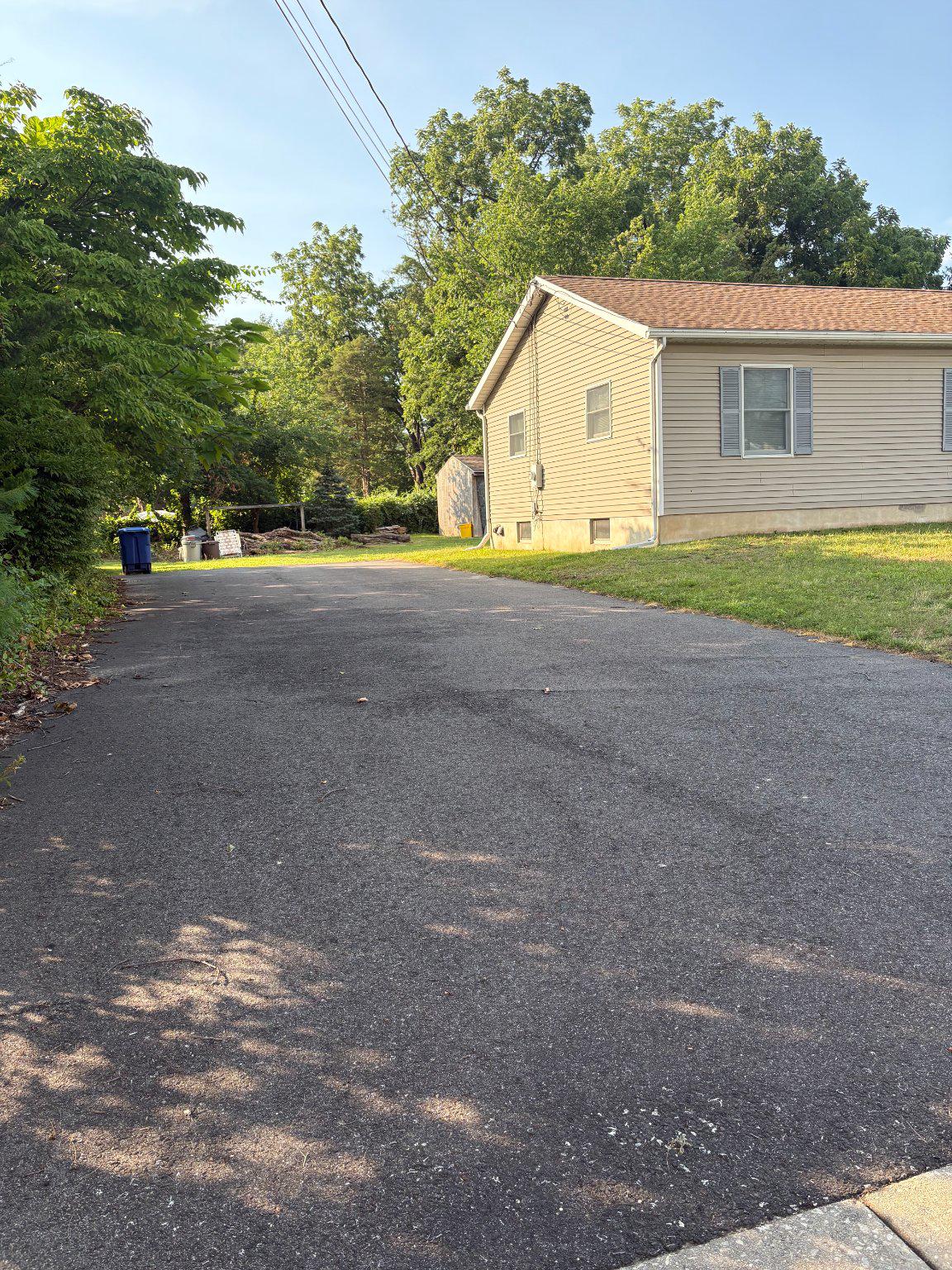 97 Hendrickson Ave Property Photo 4