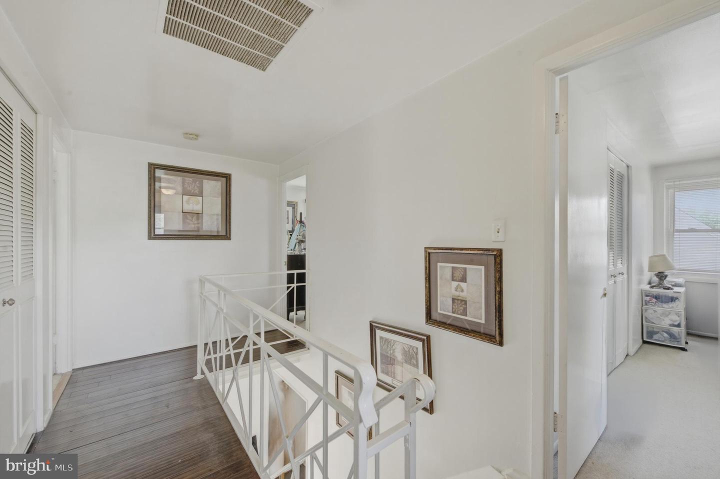 10 Galton Ln Property Photo 19