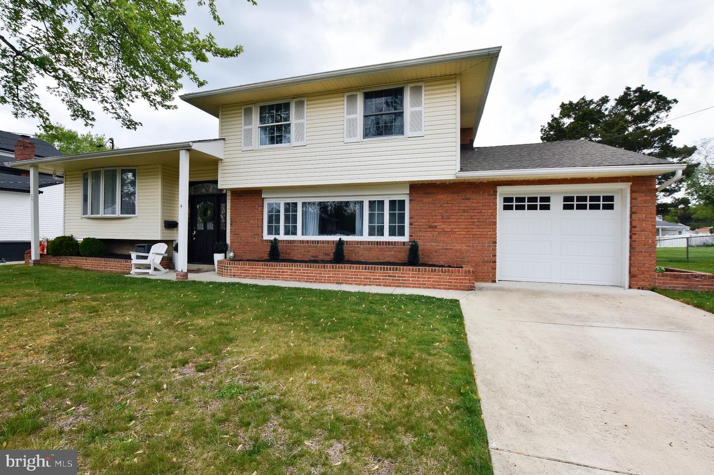 59 Cornell Dr Property Photo 2