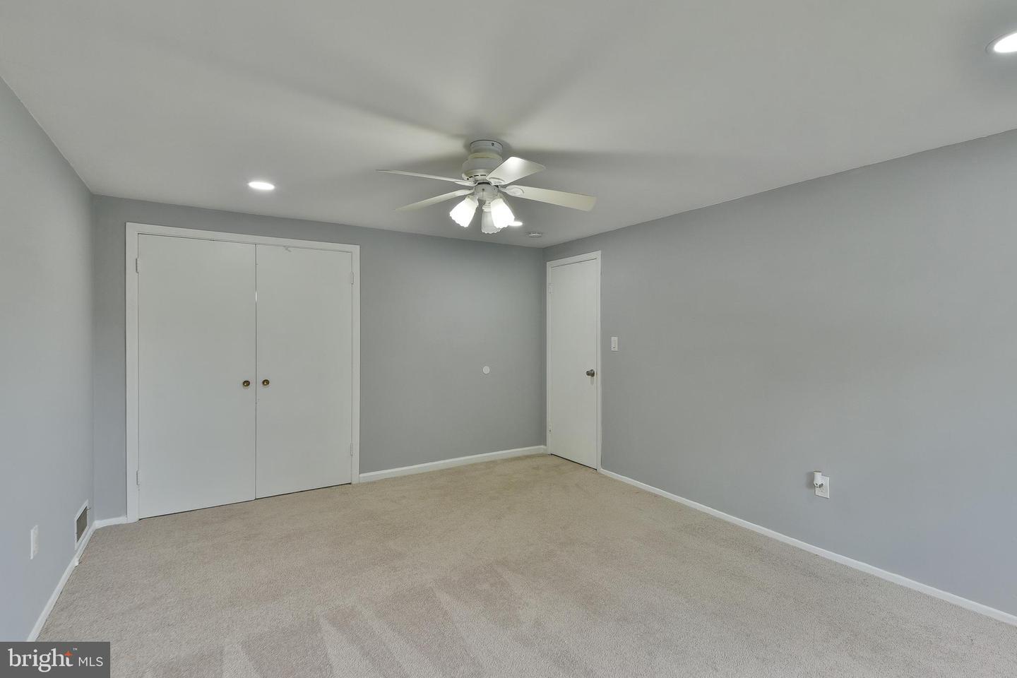 8 Windover Ln Property Photo 45