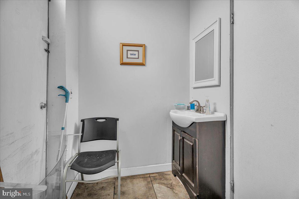 483 Route 38 W Property Photo 9