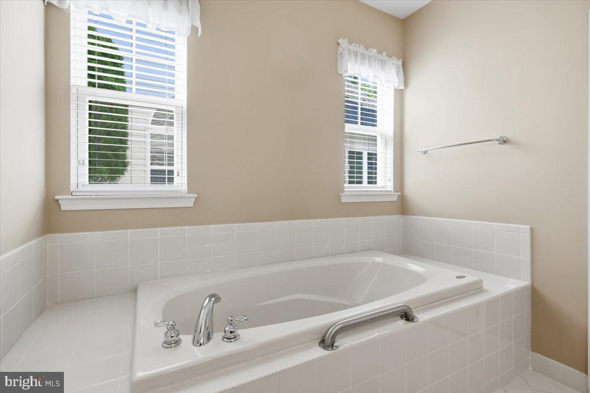 6 Mitchell Ct Property Photo 35