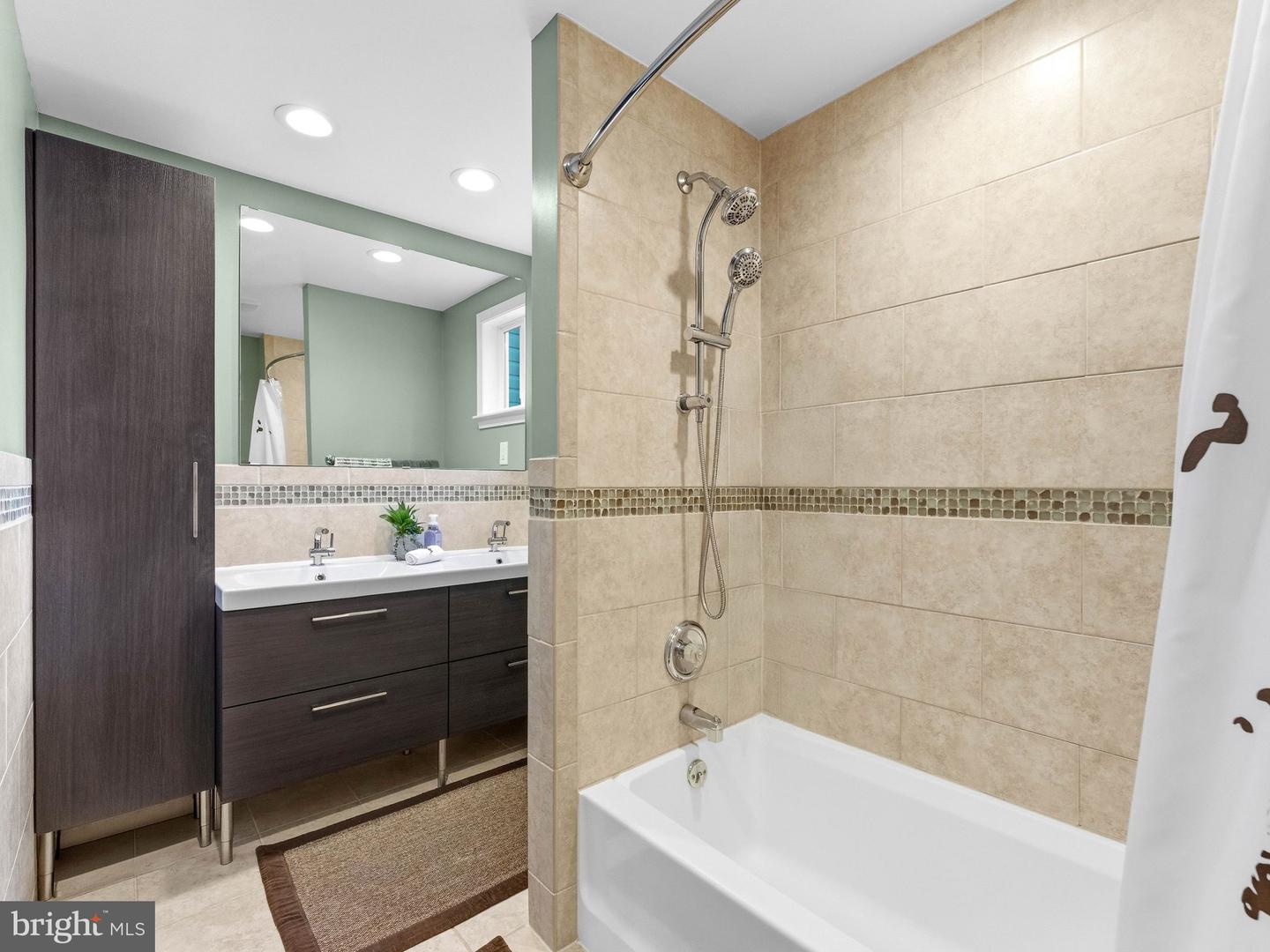 2212 Chestnut Hill Dr Property Photo 27