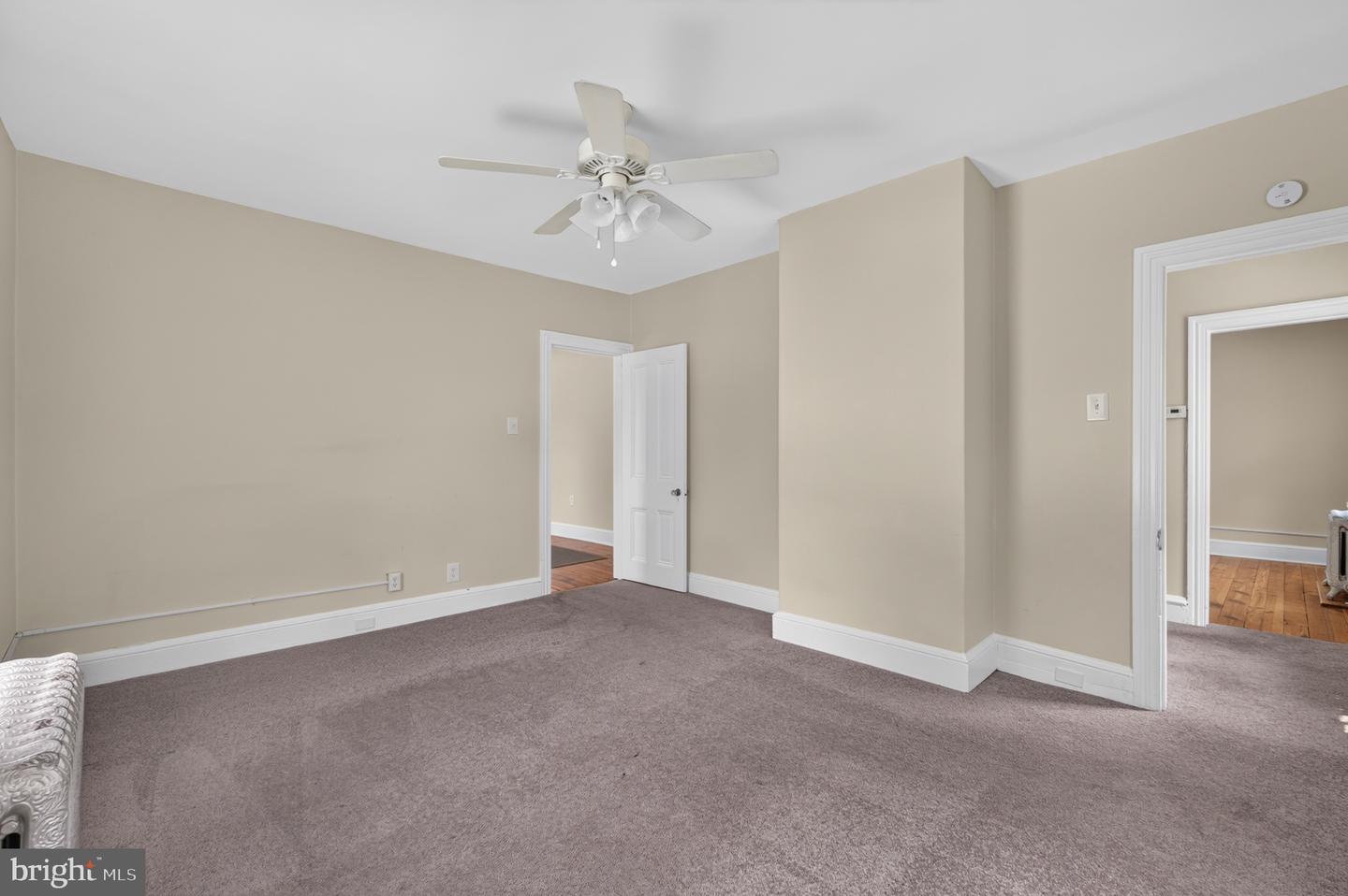 740 Morgan Ave Property Photo 39
