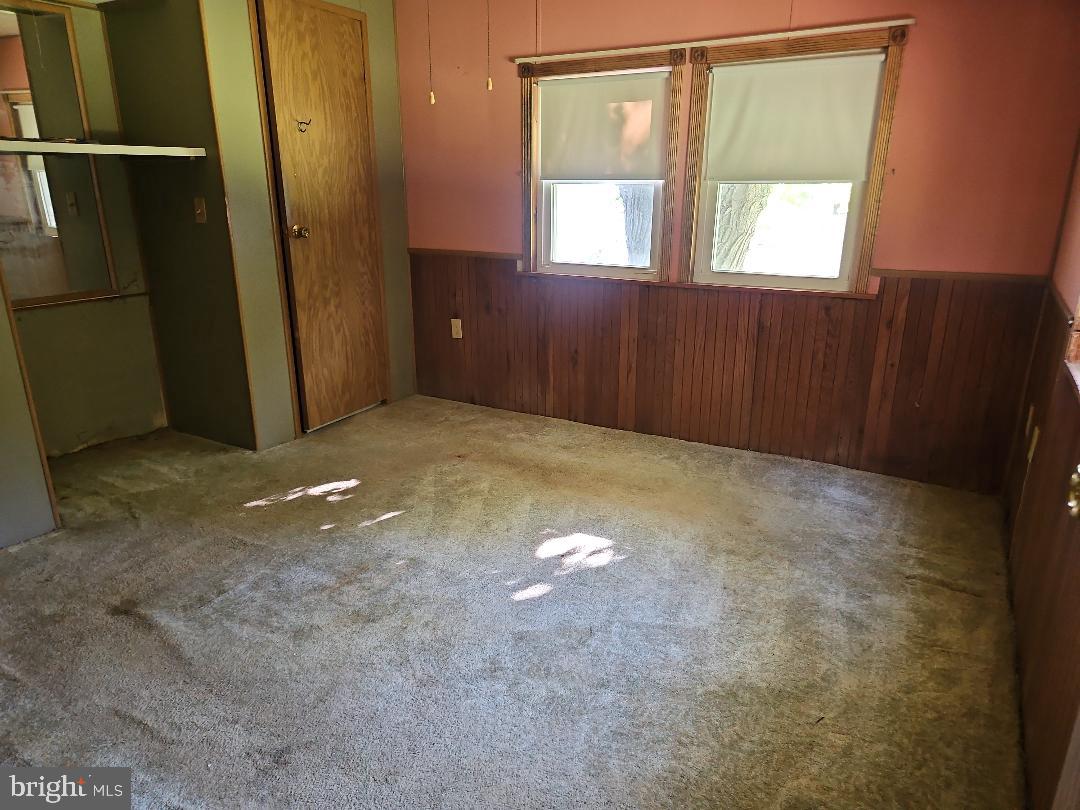 65 James Ave Property Photo 11