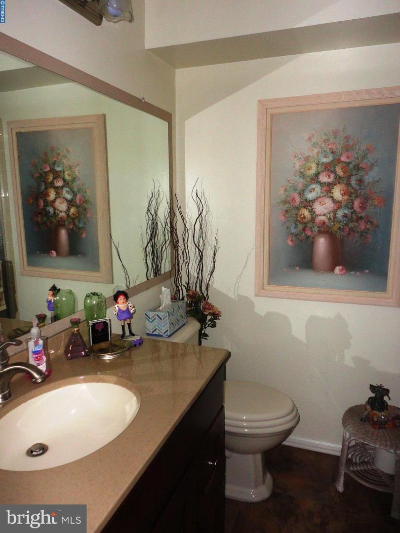 4603a Adelaide Dr Property Photo 7