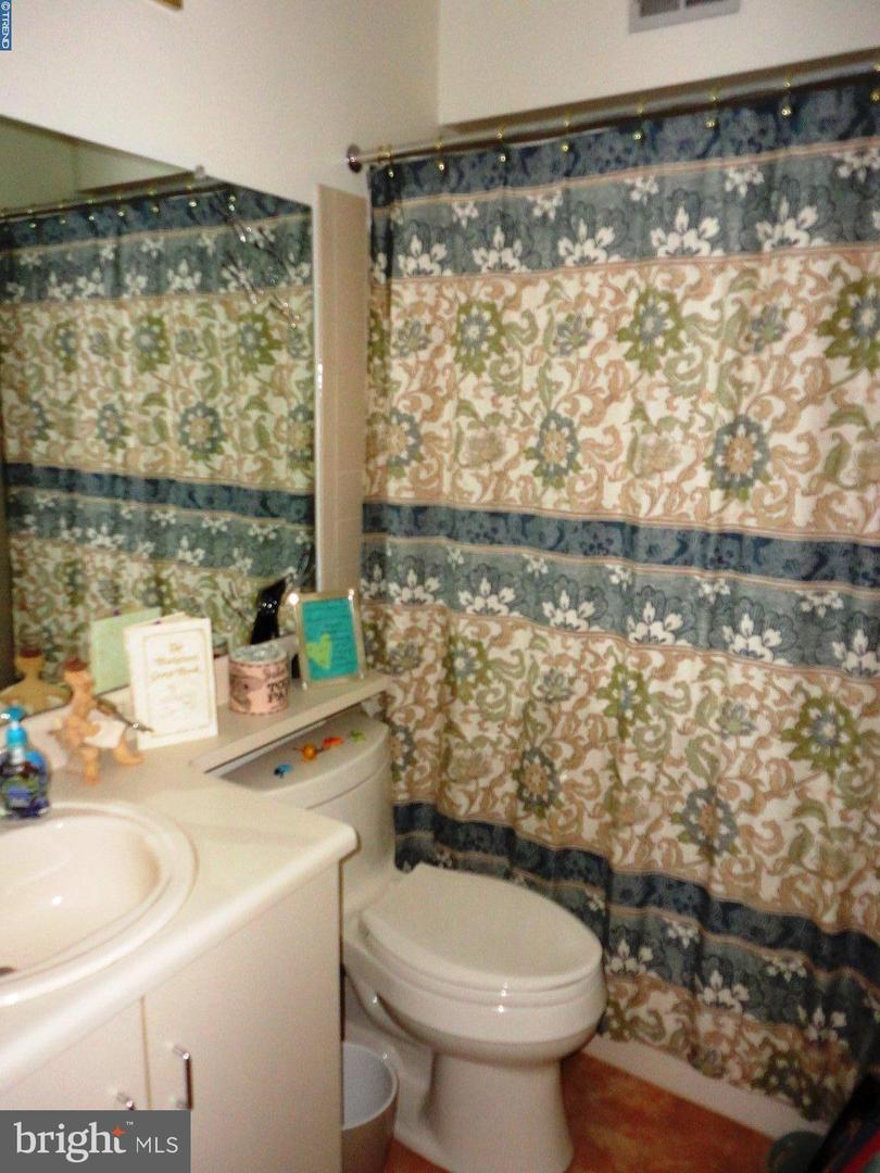 4603a Adelaide Dr Property Photo 8