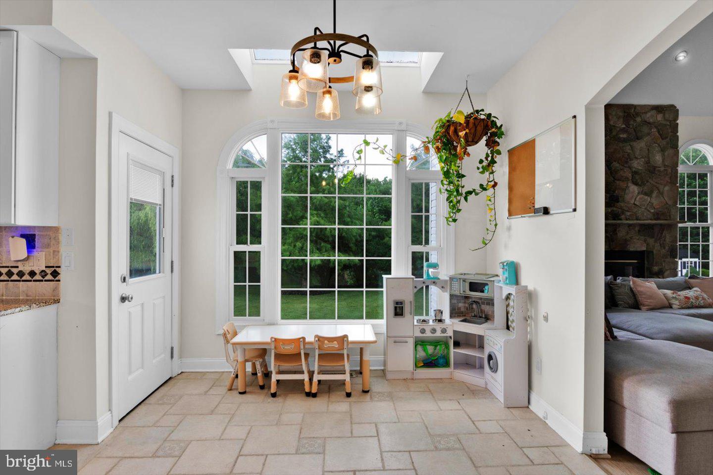 3 Jillian Way Property Photo 18