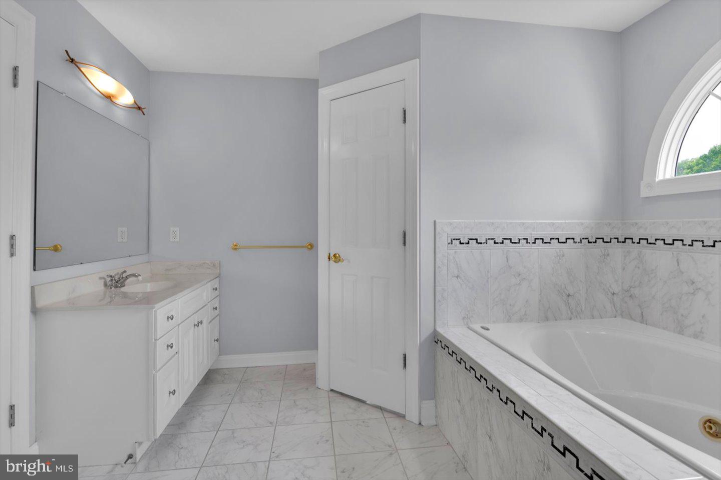 3 Jillian Way Property Photo 25