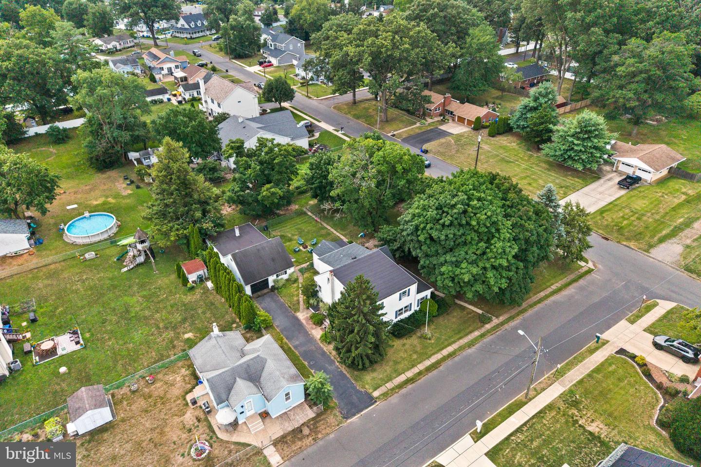 1140 Emerick Ave Property Photo 3