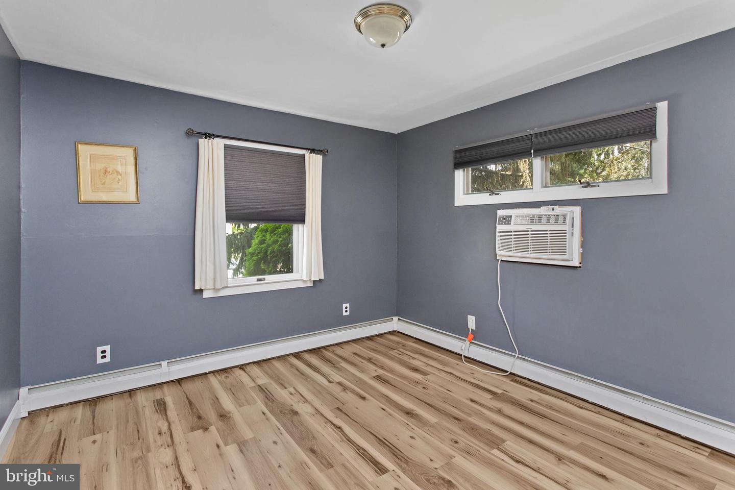 1140 Emerick Ave Property Photo 24
