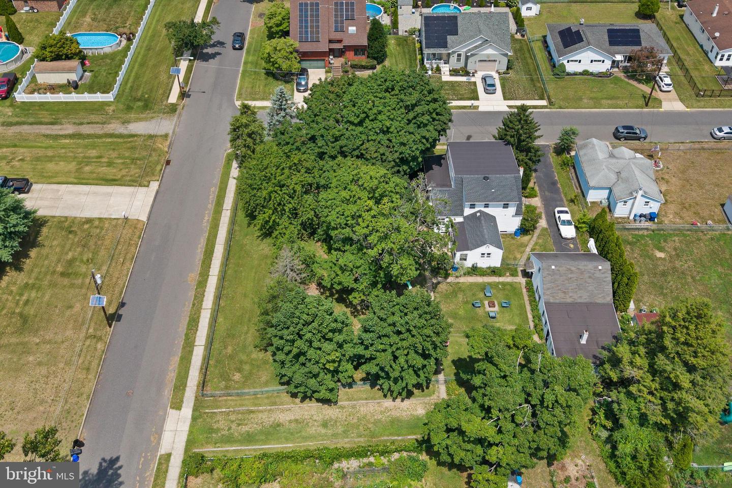 1140 Emerick Ave Property Photo 42