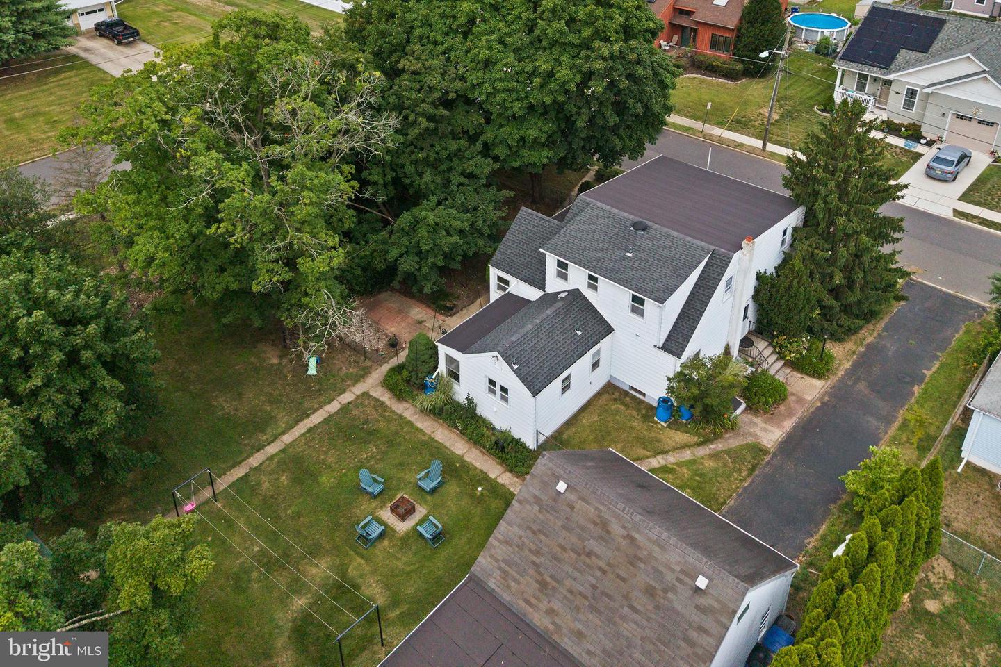 1140 Emerick Ave Property Photo 47