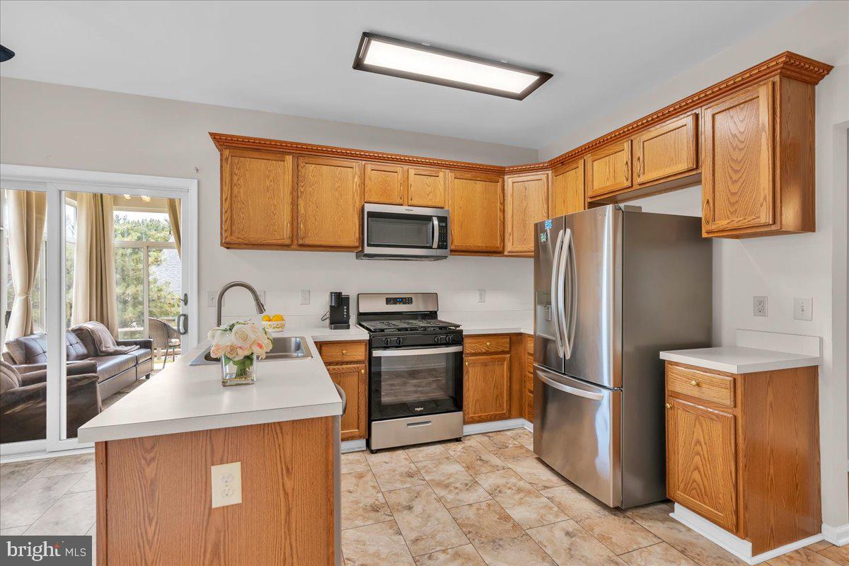 18 Lantern Ln Property Photo 15