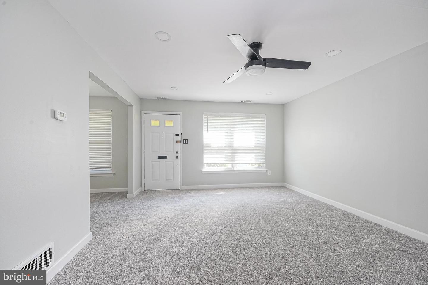 1046 Harbour Dr #1046 Property Photo 11