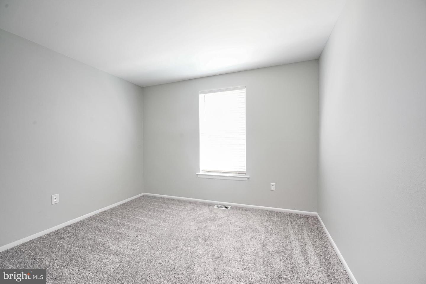 1046 Harbour Dr #1046 Property Photo 14
