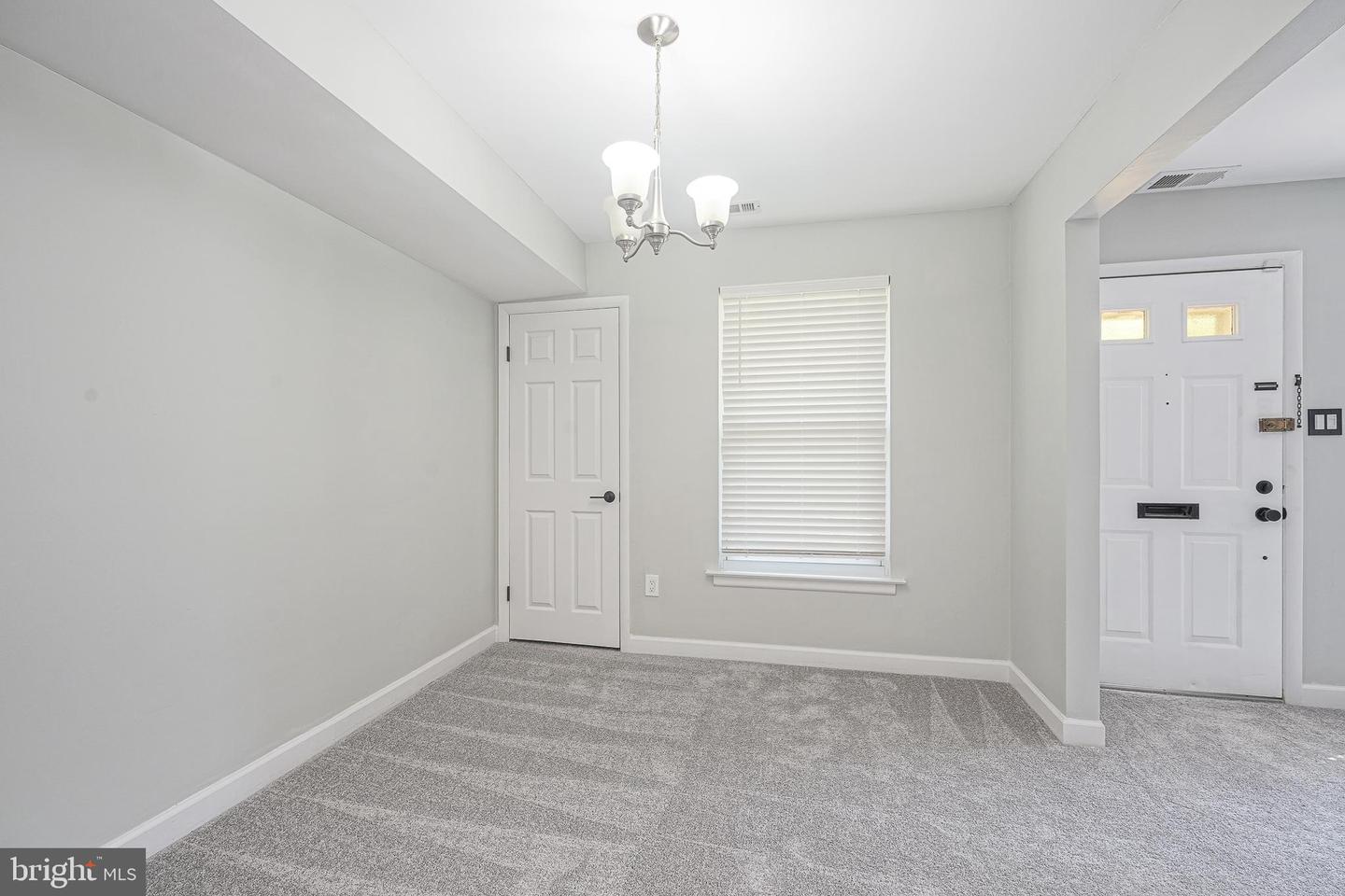 1046 Harbour Dr #1046 Property Photo 18