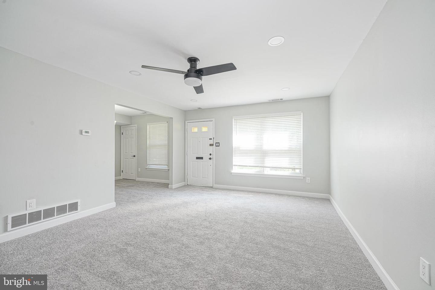 1046 Harbour Dr #1046 Property Photo 20