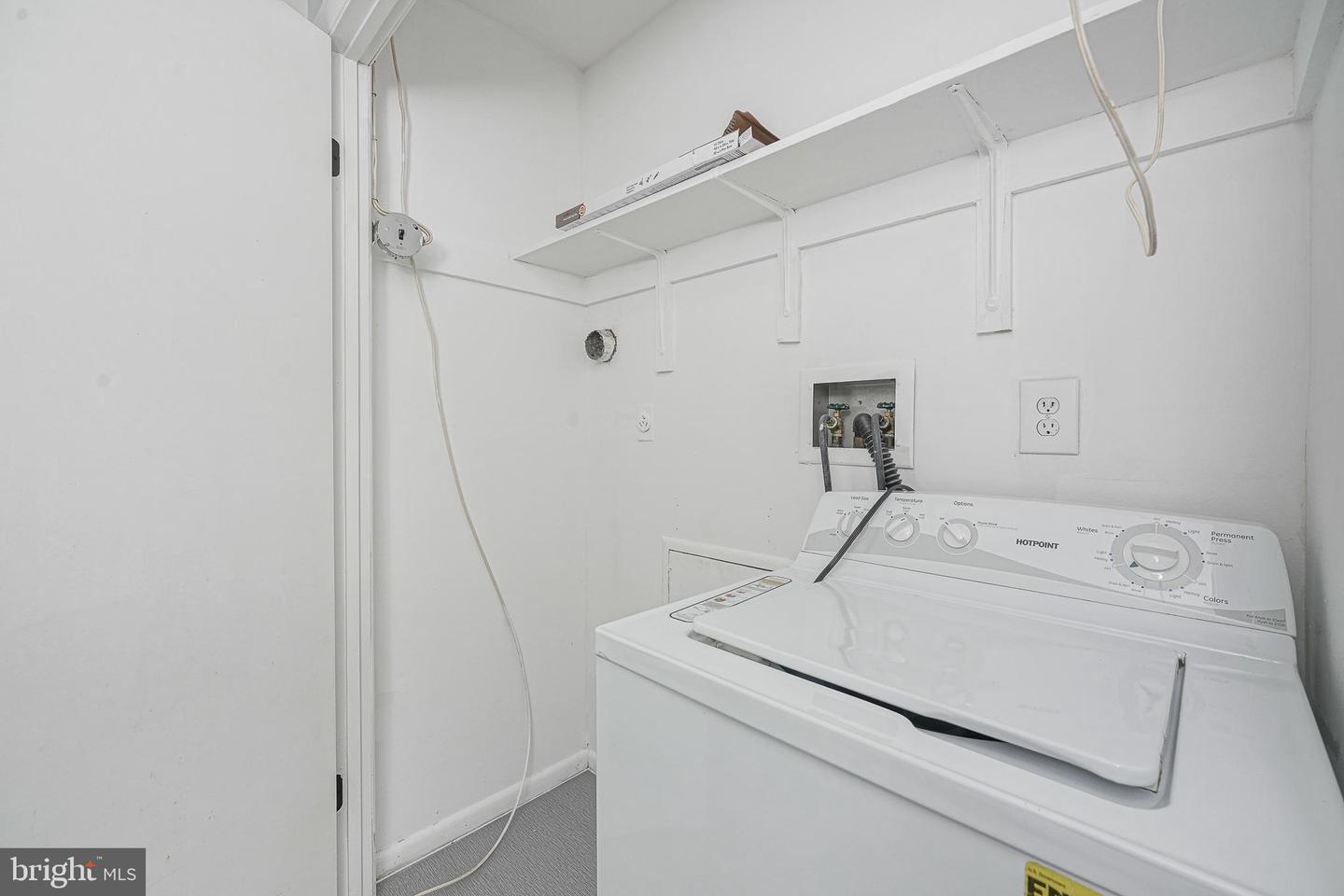 1046 Harbour Dr #1046 Property Photo 21