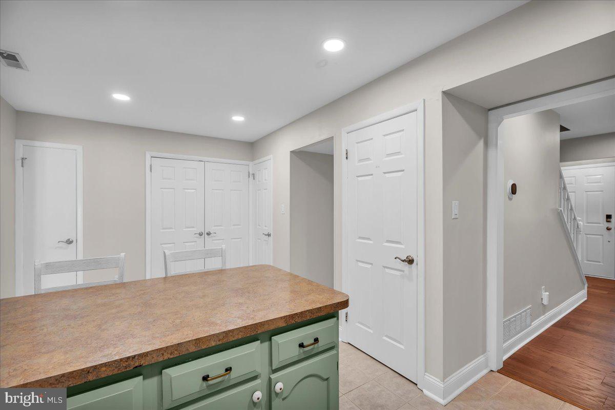 166 Stratton Ln Property Photo 12