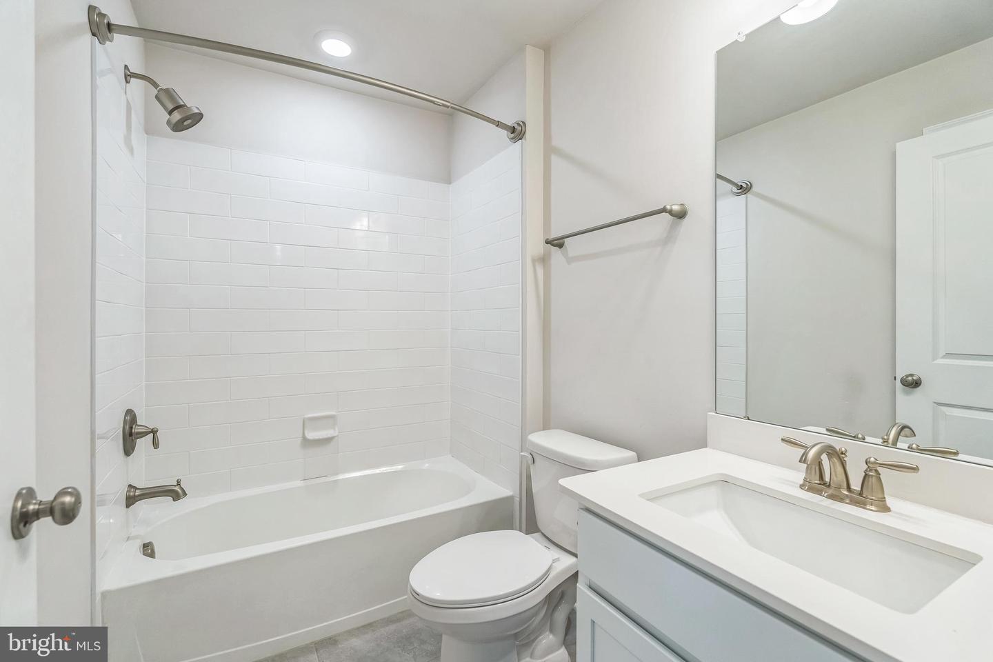 10 Lilac Cir Property Photo 19