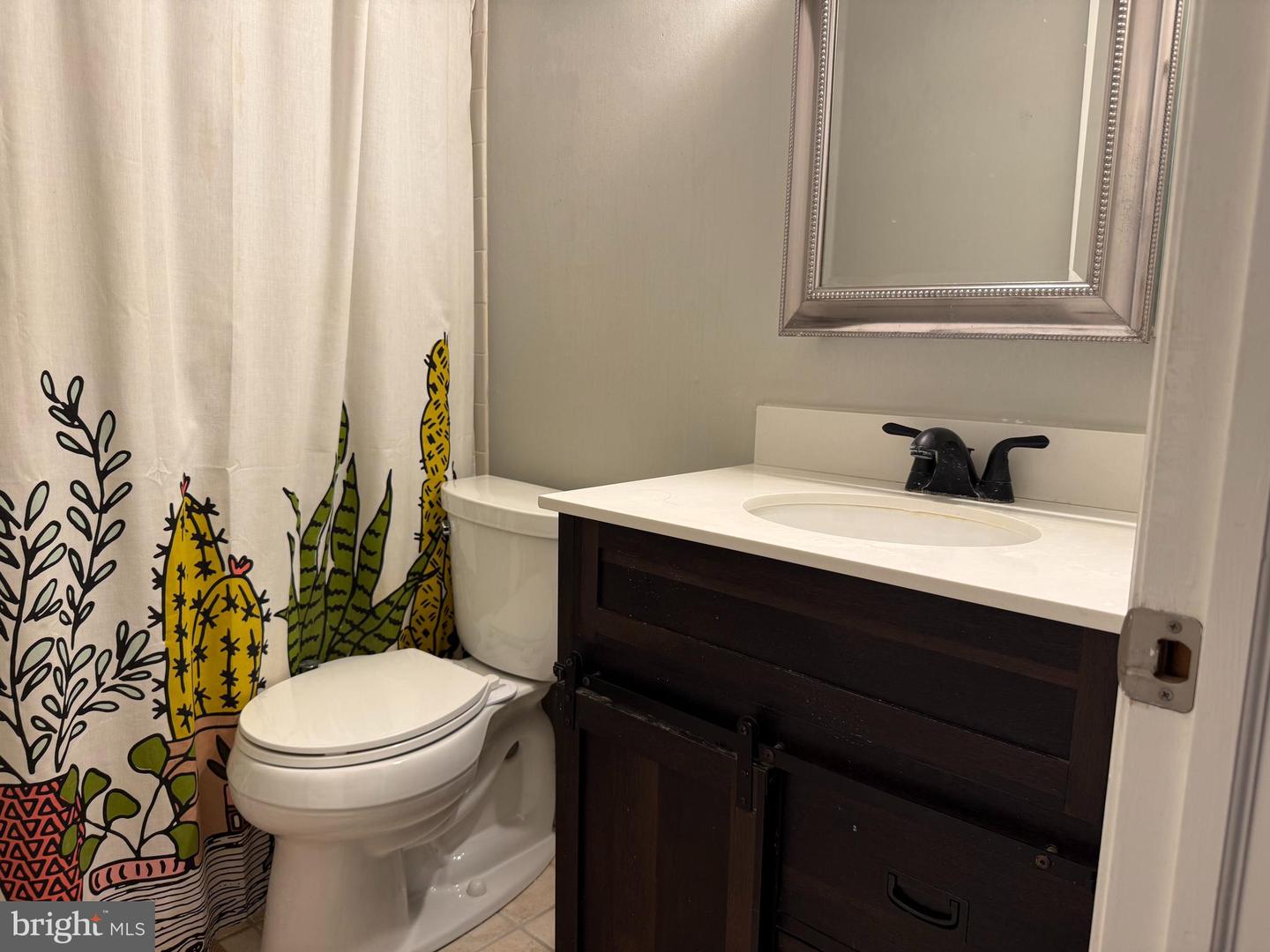 1003 Mulberry Ct Property Photo 7