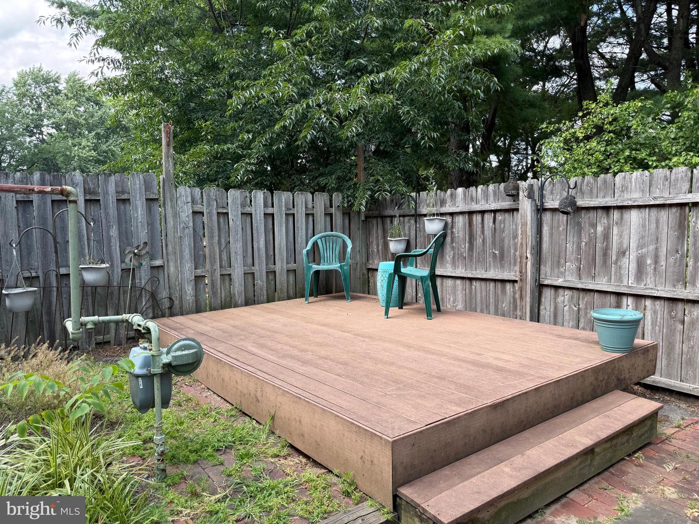 1003 Mulberry Ct Property Photo 9