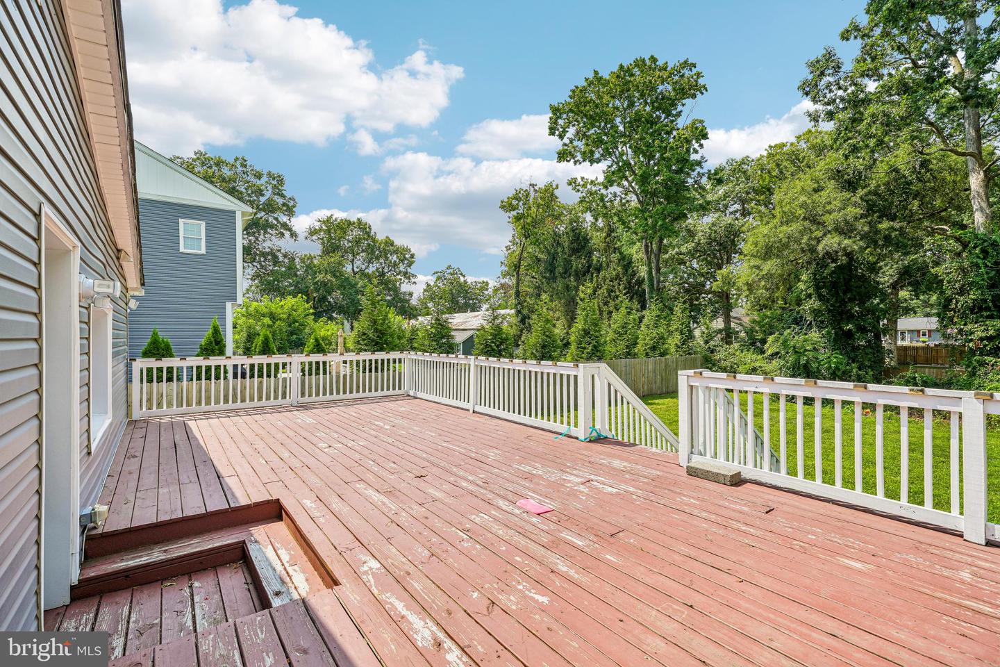 10 Maple Ln Property Photo 36