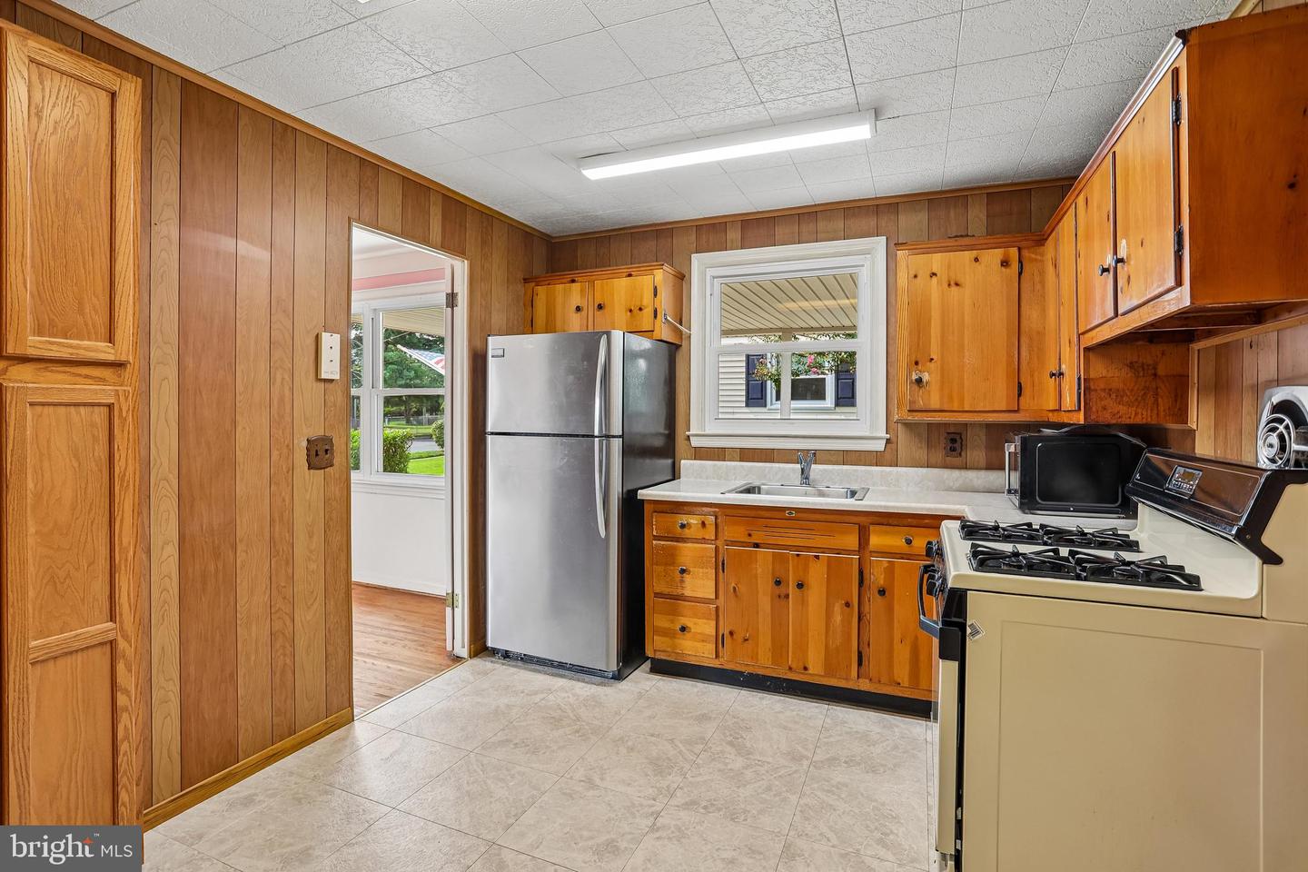 29 Nassau Rd Property Photo 13