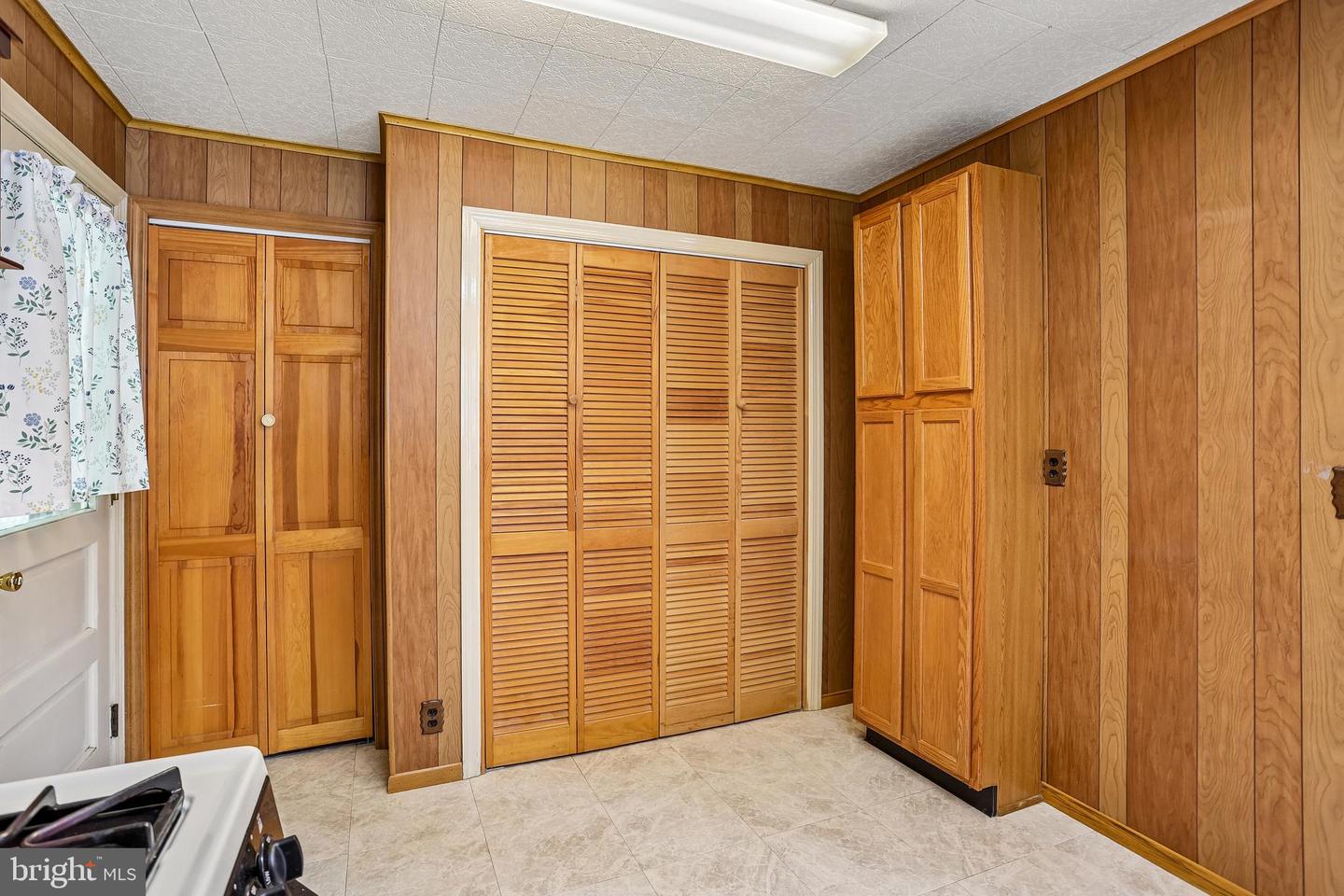 29 Nassau Rd Property Photo 15