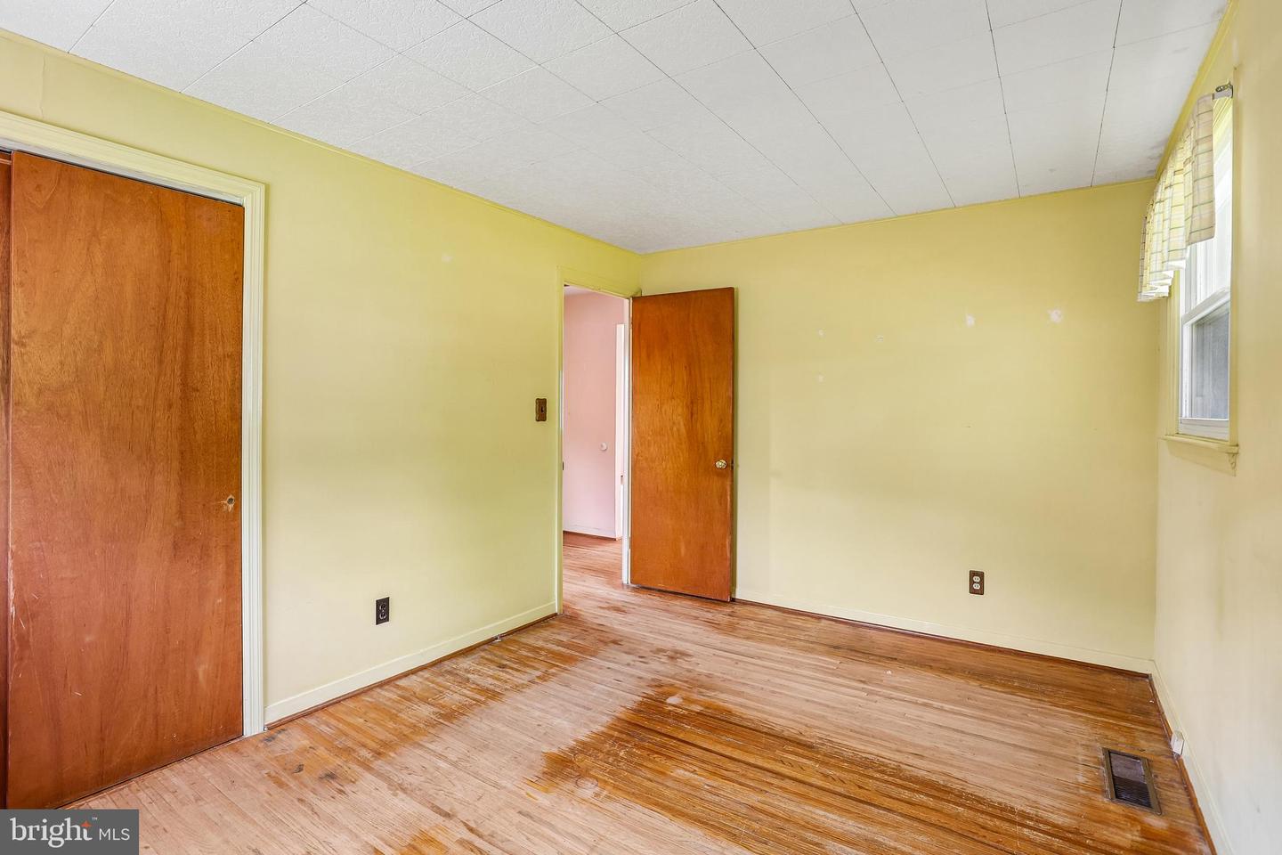 29 Nassau Rd Property Photo 23