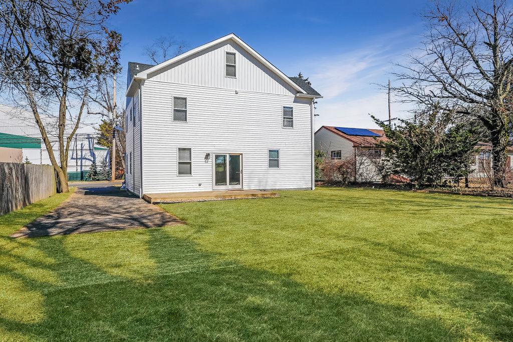 925 Union Landing Property Photo 4