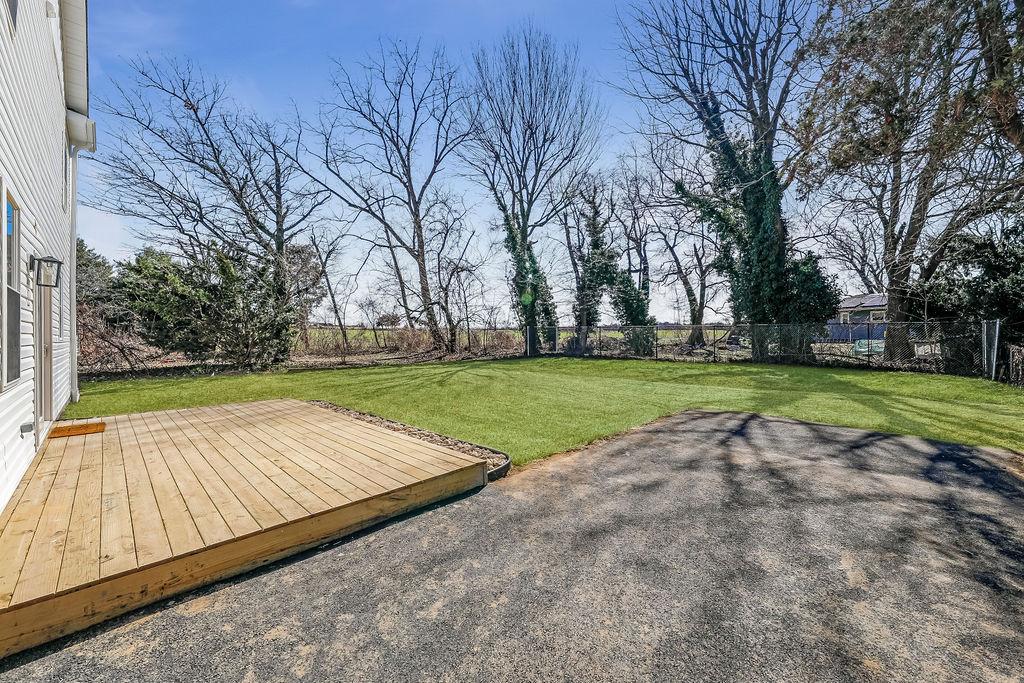 925 Union Landing Property Photo 38