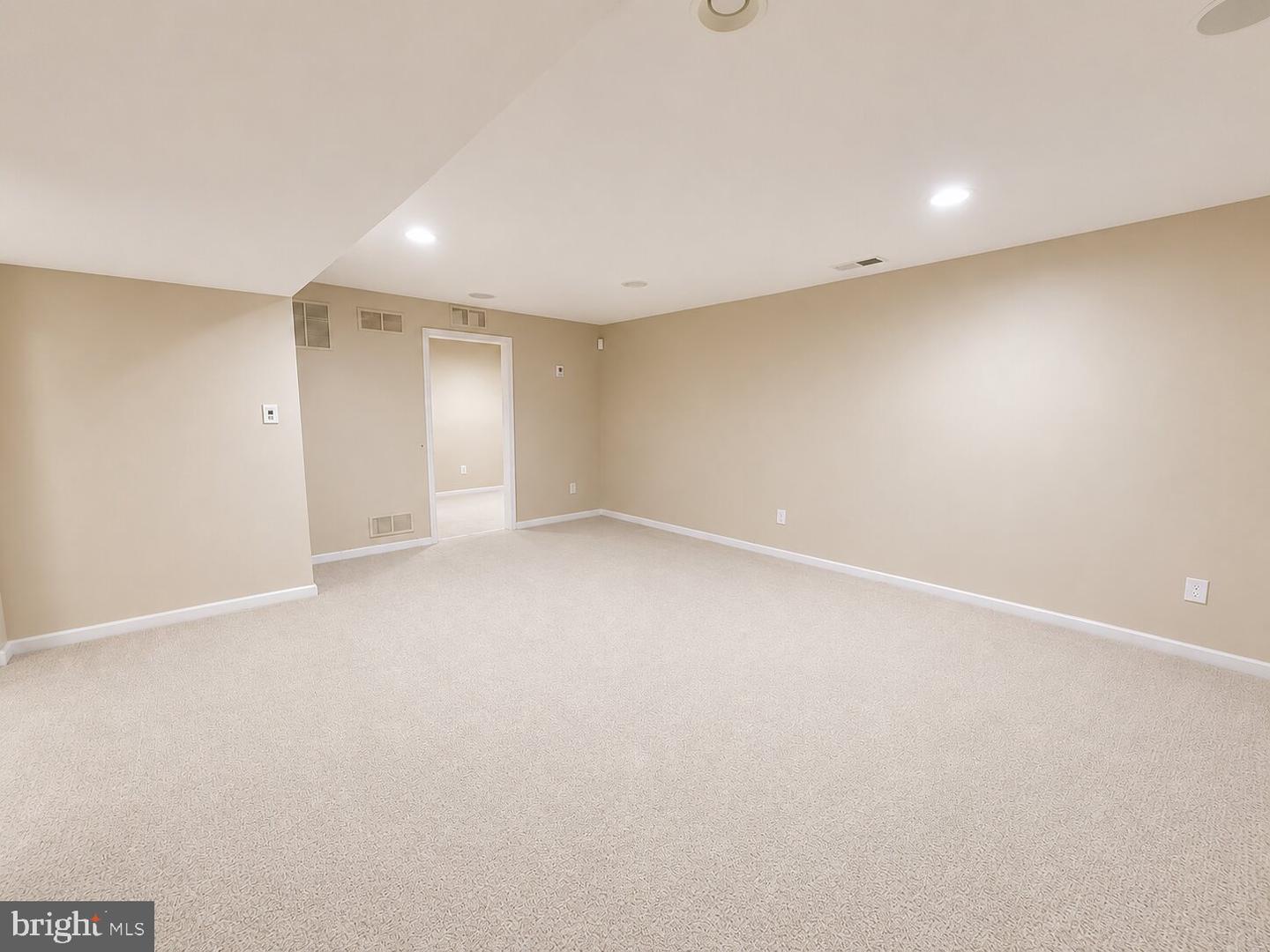5 Goodyear Ln Property Photo 15
