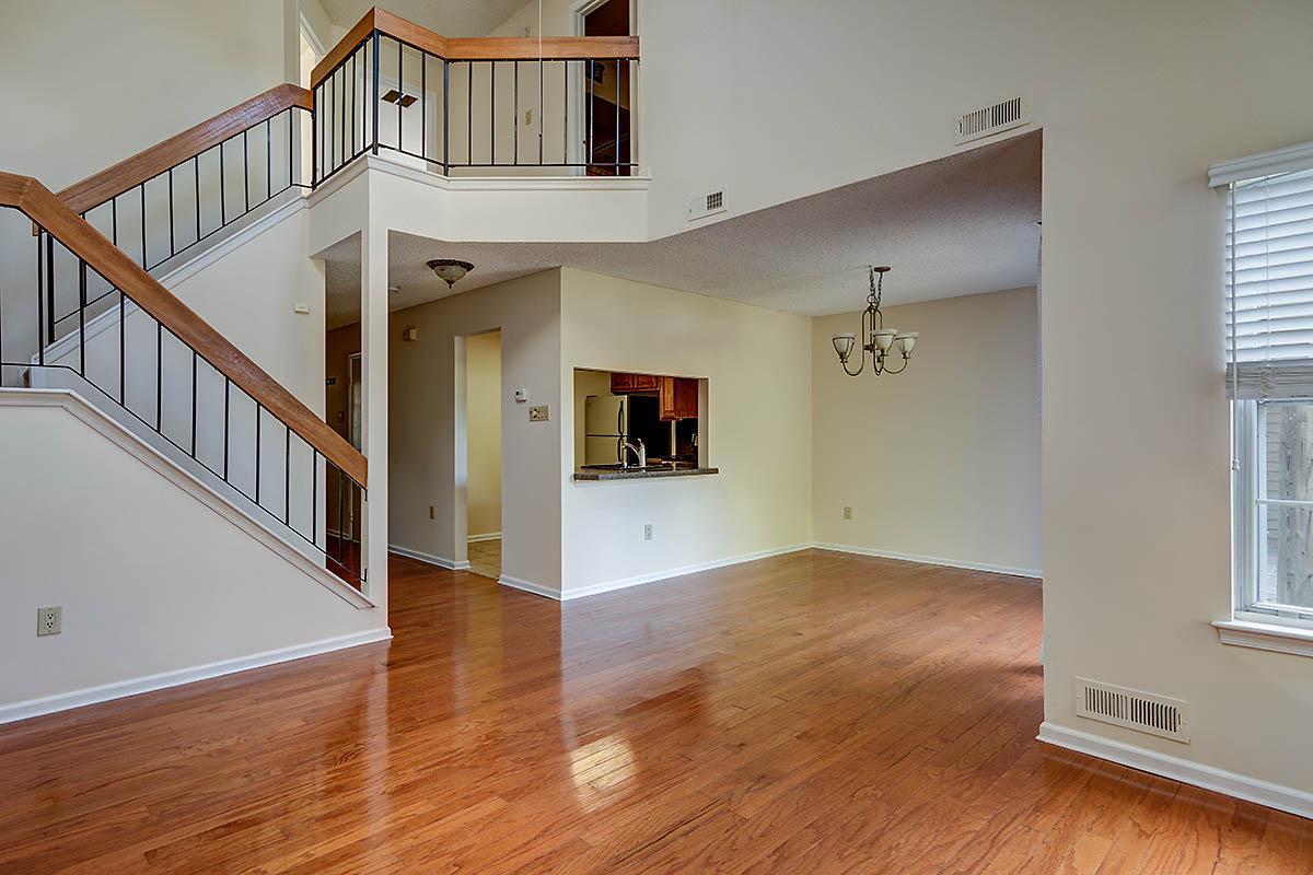 21 Claver Hill Way Property Photo 5