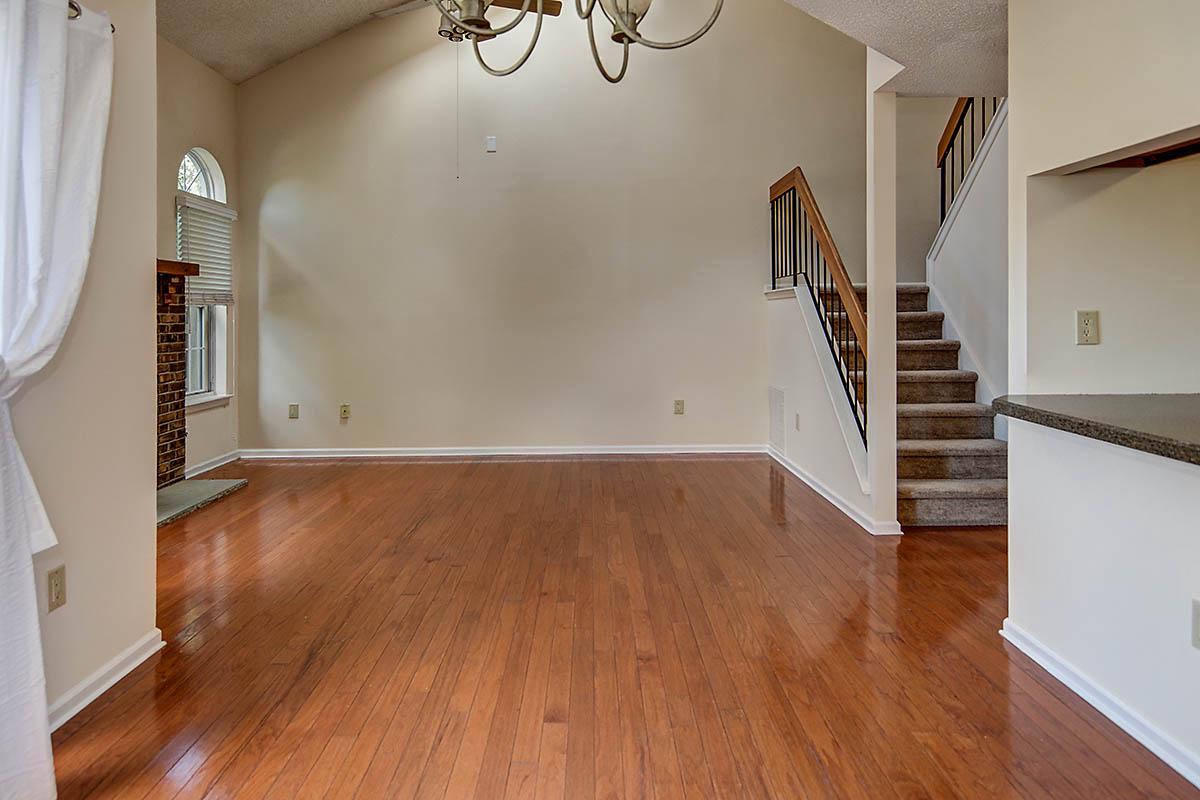 21 Claver Hill Way Property Photo 9