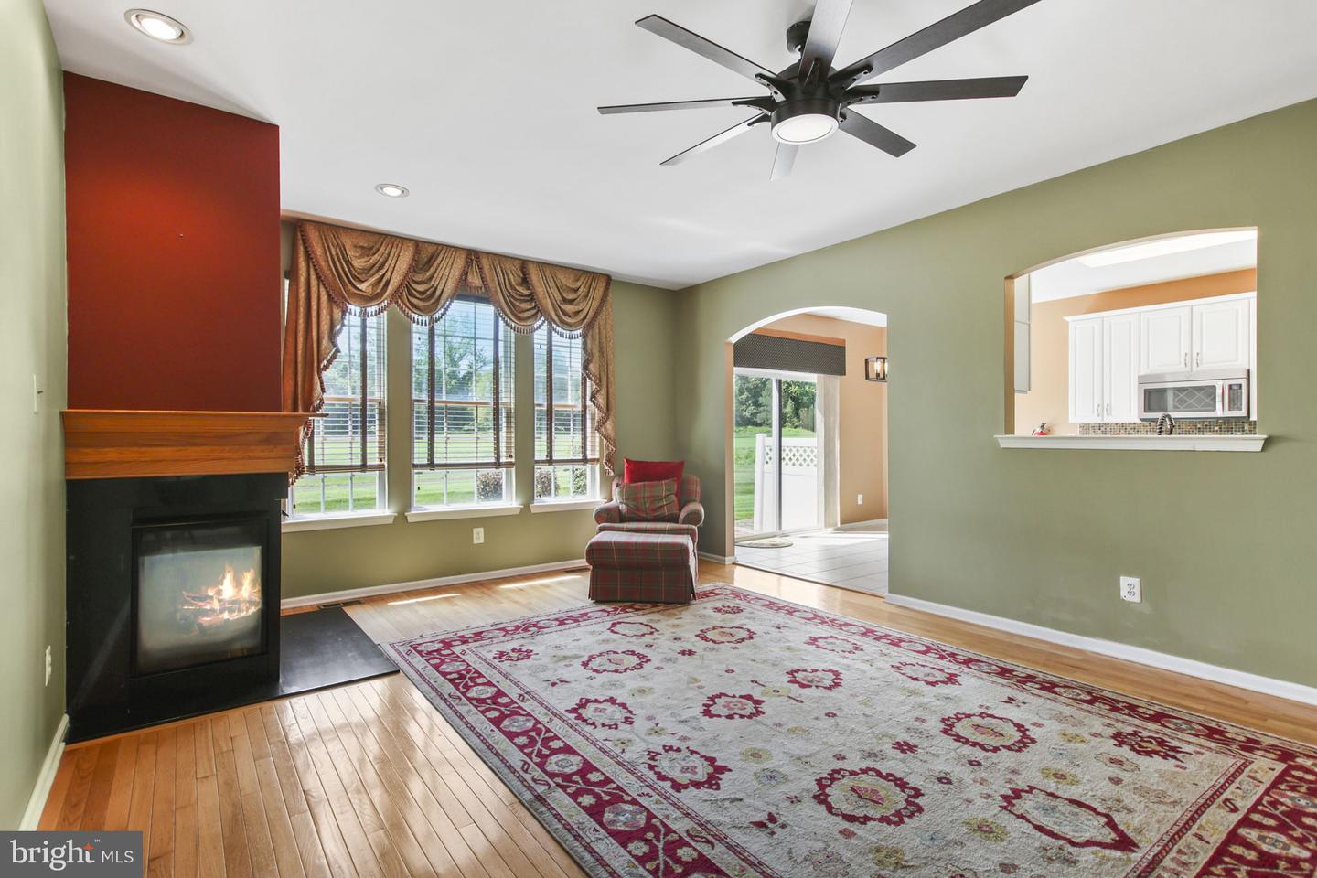 30 Spyglass Ct Property Photo 5