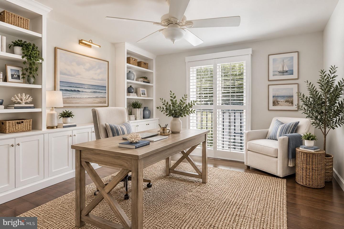 14 E Close Property Photo 8