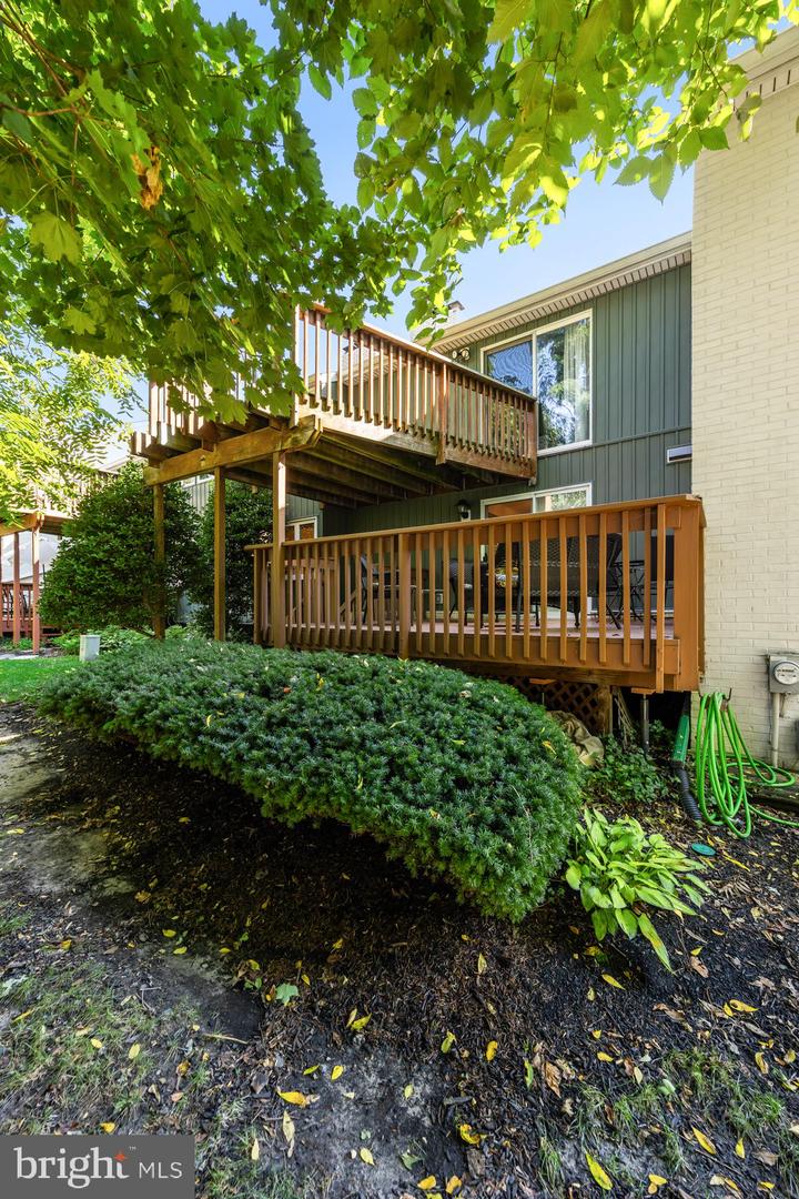 14 E Close Property Photo 23