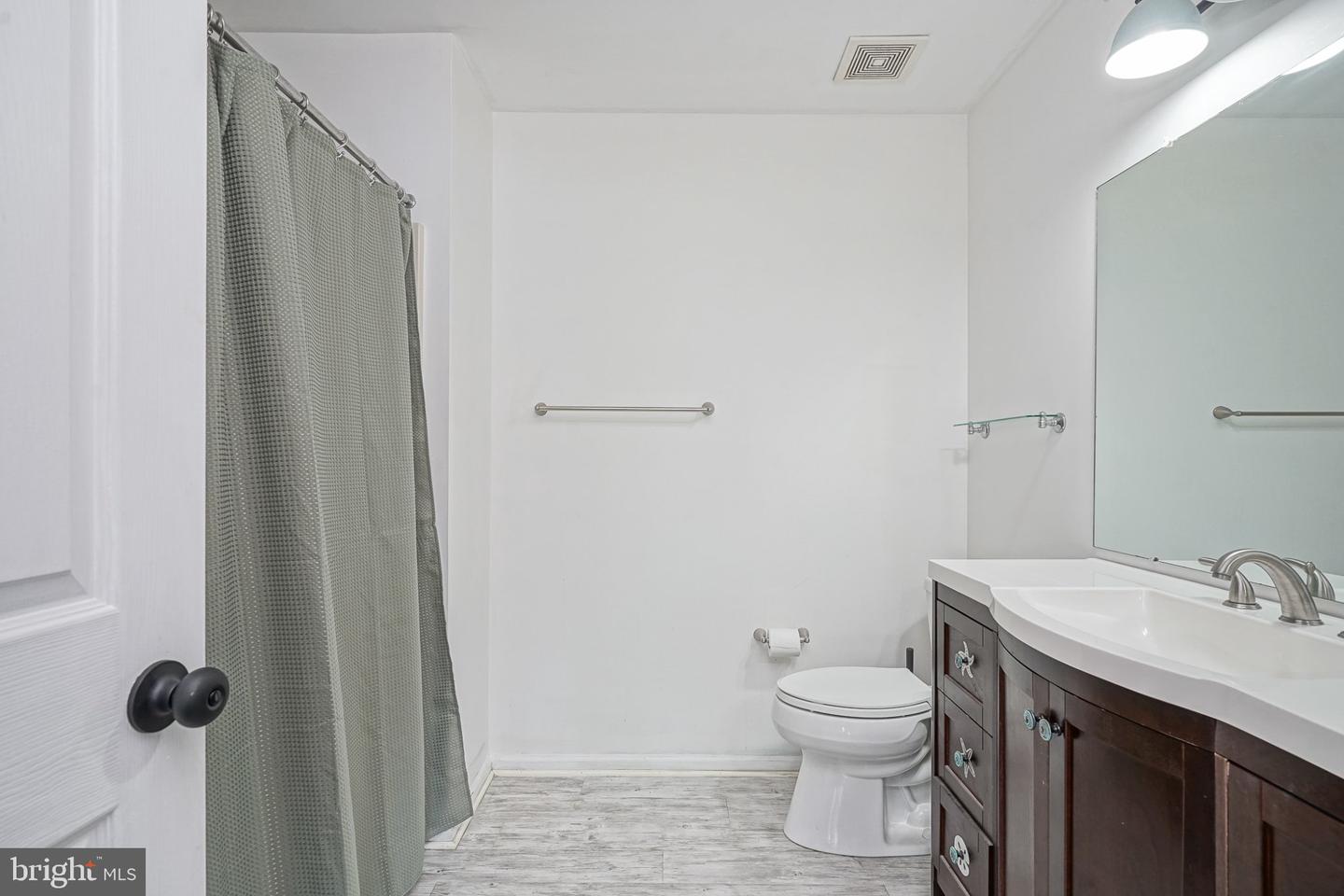 6201 Riverfront Dr Property Photo 15