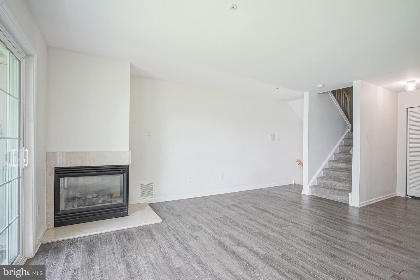 6201 Riverfront Dr Property Photo 30