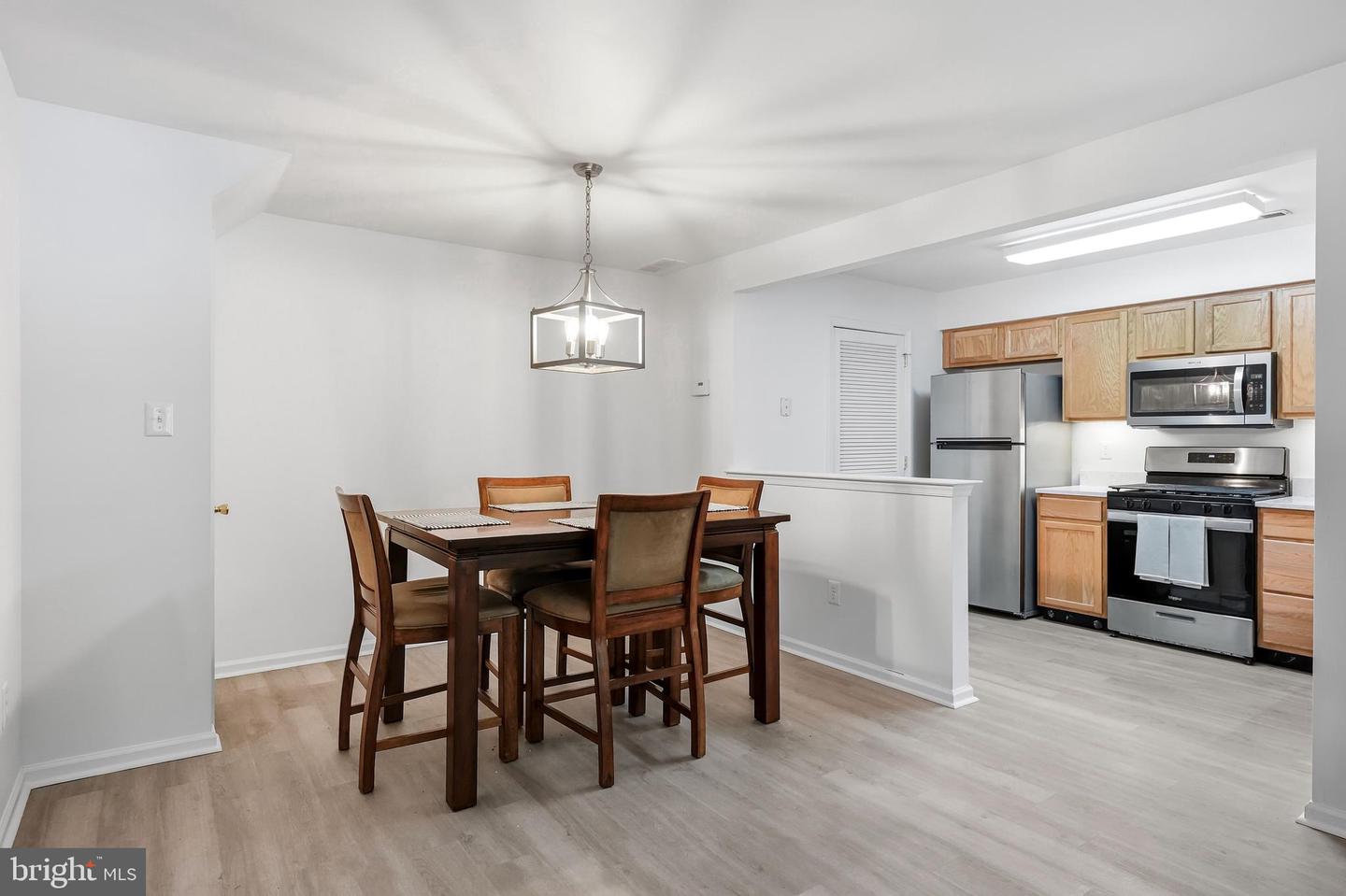 2202 Delancey Way Property Photo 8