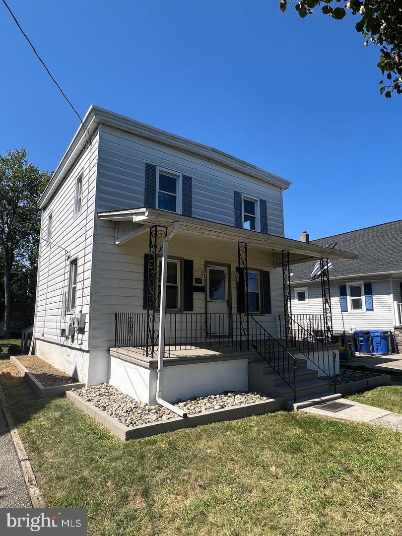 30 Spruce Ave #a Property Photo 4