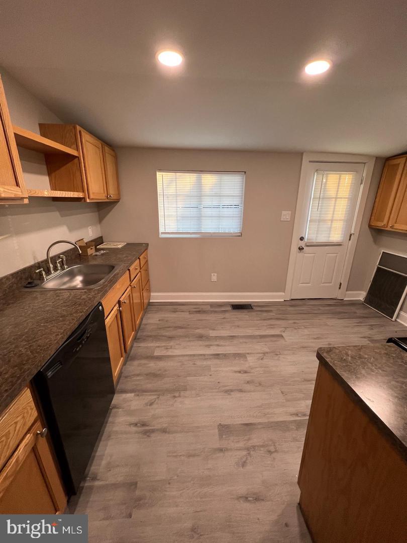 30 Spruce Ave #a Property Photo 20