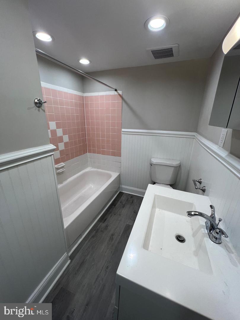 30 Spruce Ave #a Property Photo 25