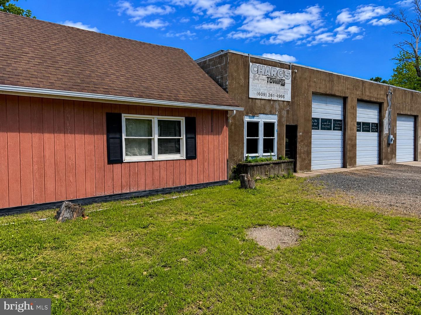 1 Joe Property Photo 1