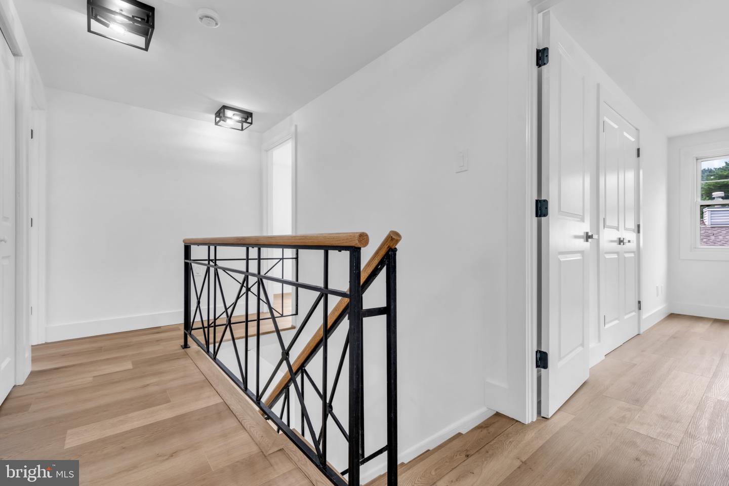 61 Triangle Property Photo 30