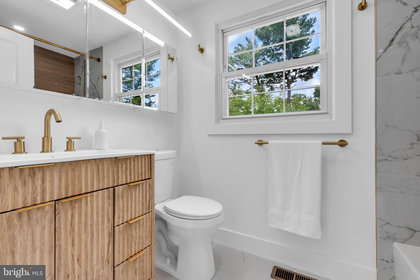 61 Triangle Property Photo 35