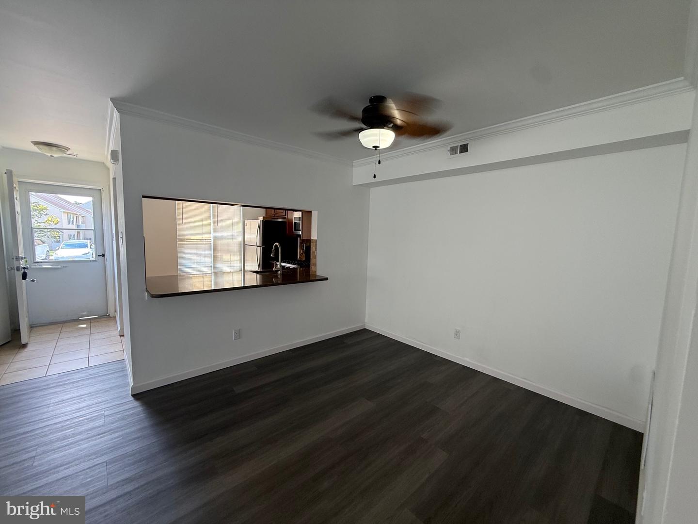 1705-a Heatherstone Ct Property Photo 8